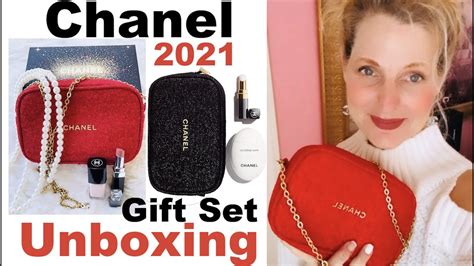 free gift with chanel purchase|Chanel gift sets 2021.